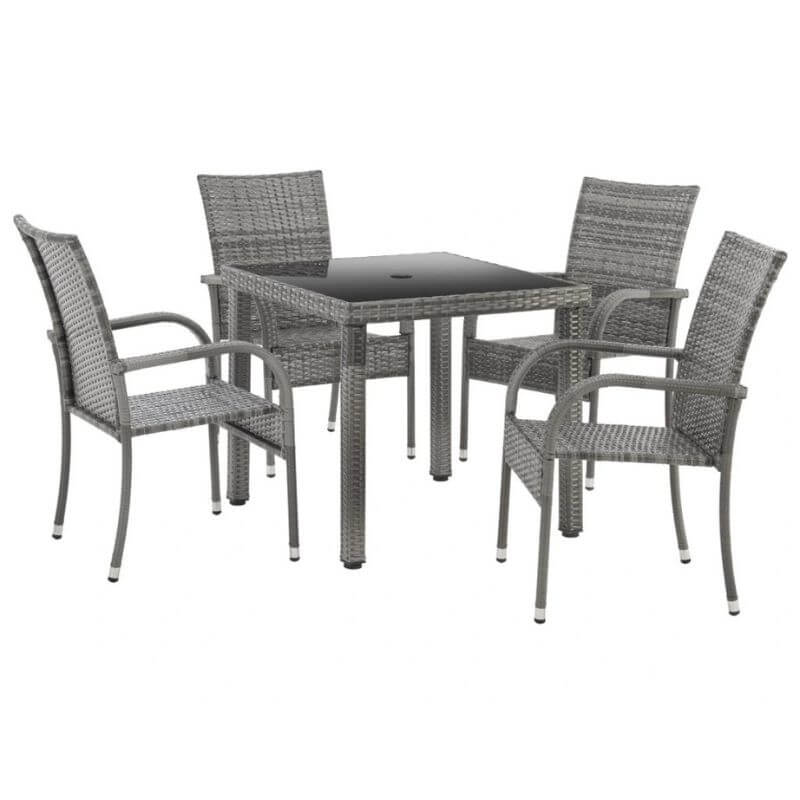 Zahradní ratanový nábytek